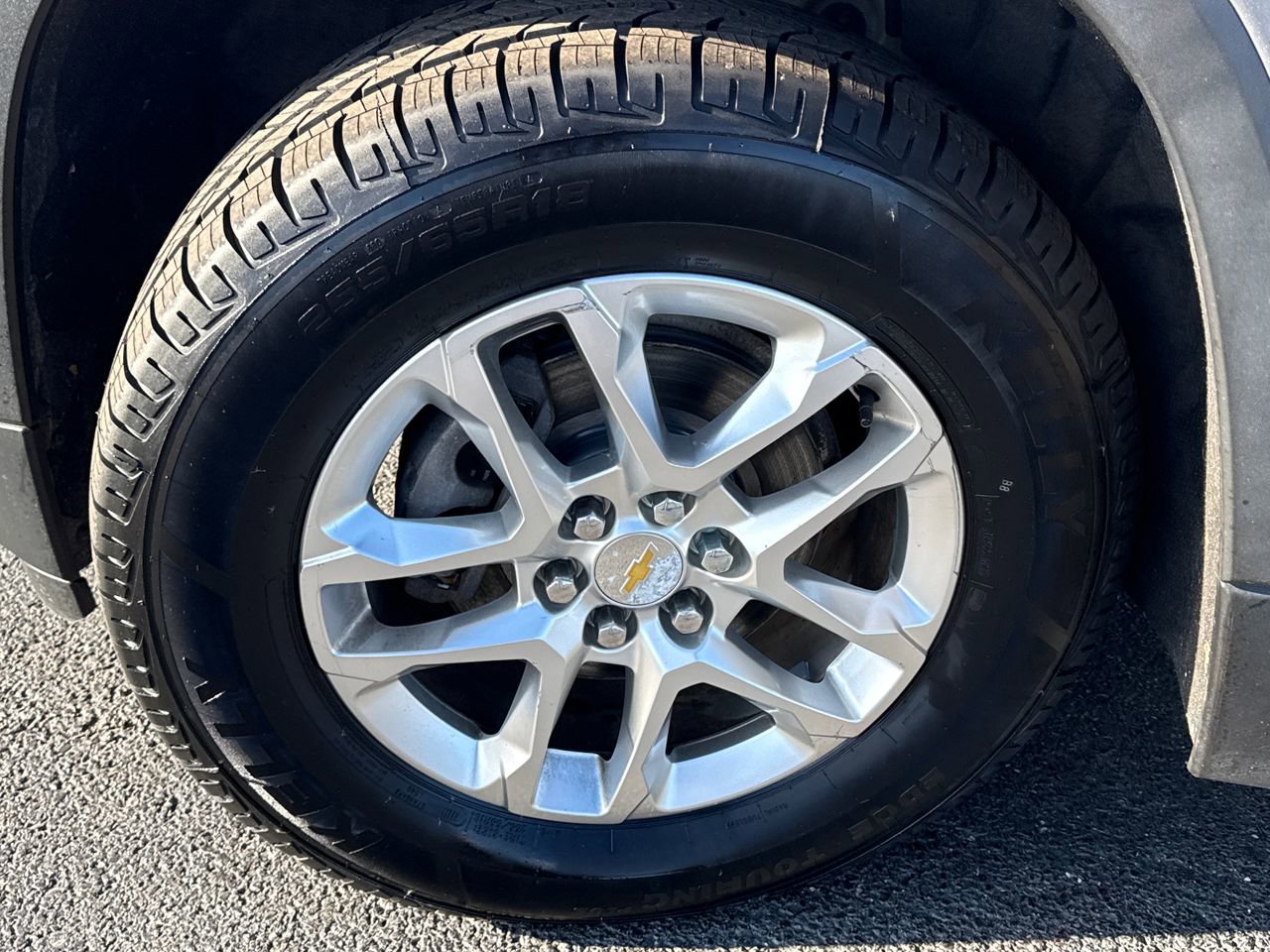 Used 2020 Chevrolet Traverse LT w/ LT Premium Package image 12