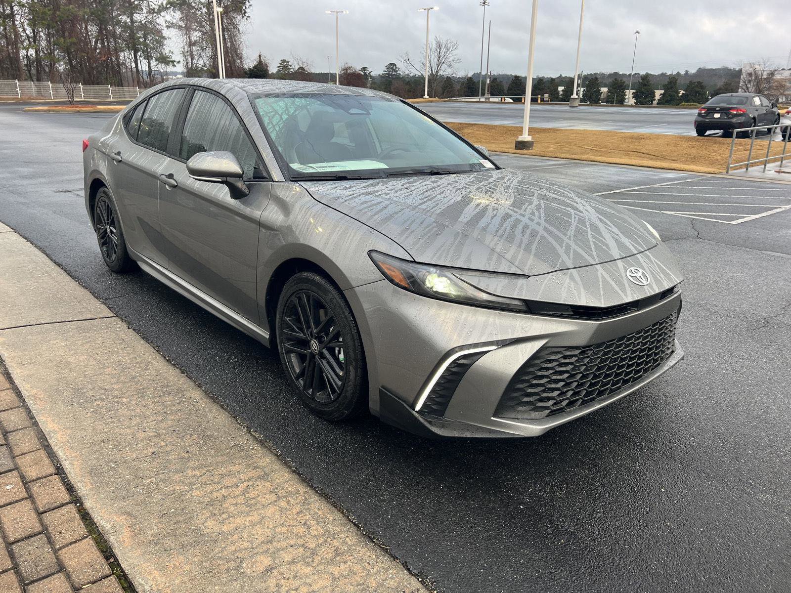 New 2026 Toyota Camry SE image 8