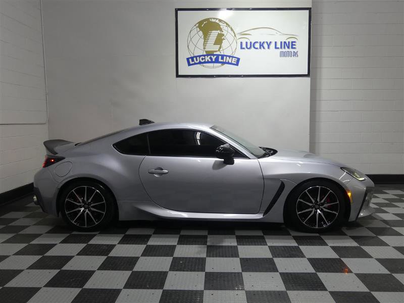 Used 2022 Toyota GR86 image 6