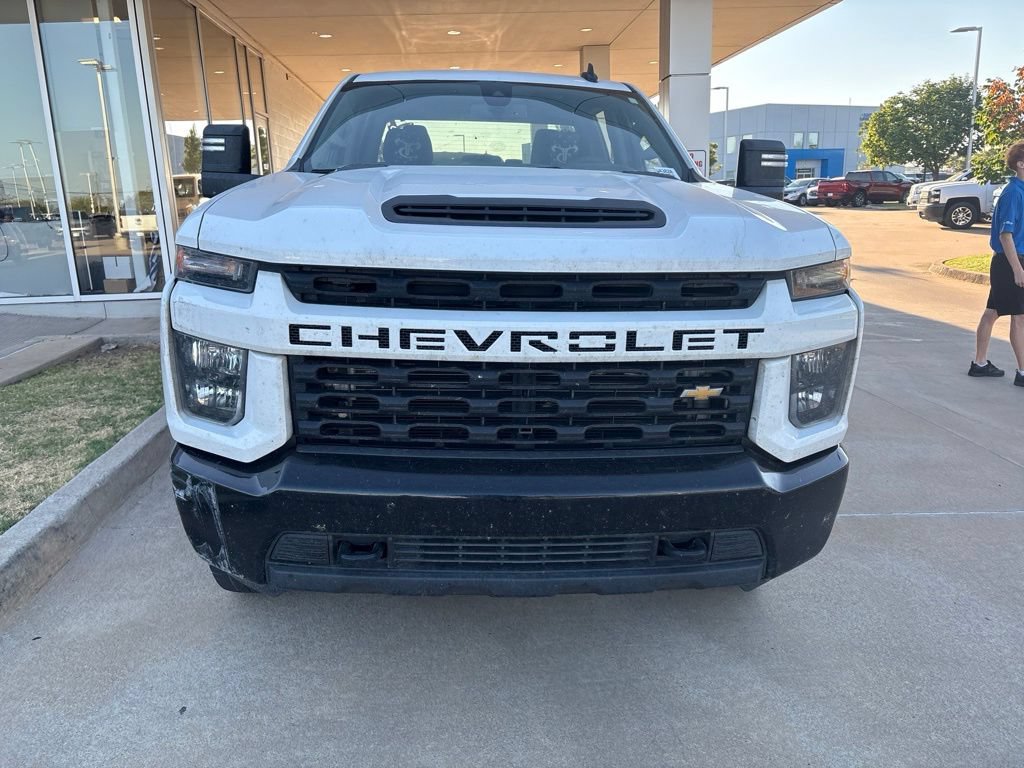 Used 2022 Chevrolet Silverado 2500 Custom w/ Custom Value Package AWD/4WD image 2