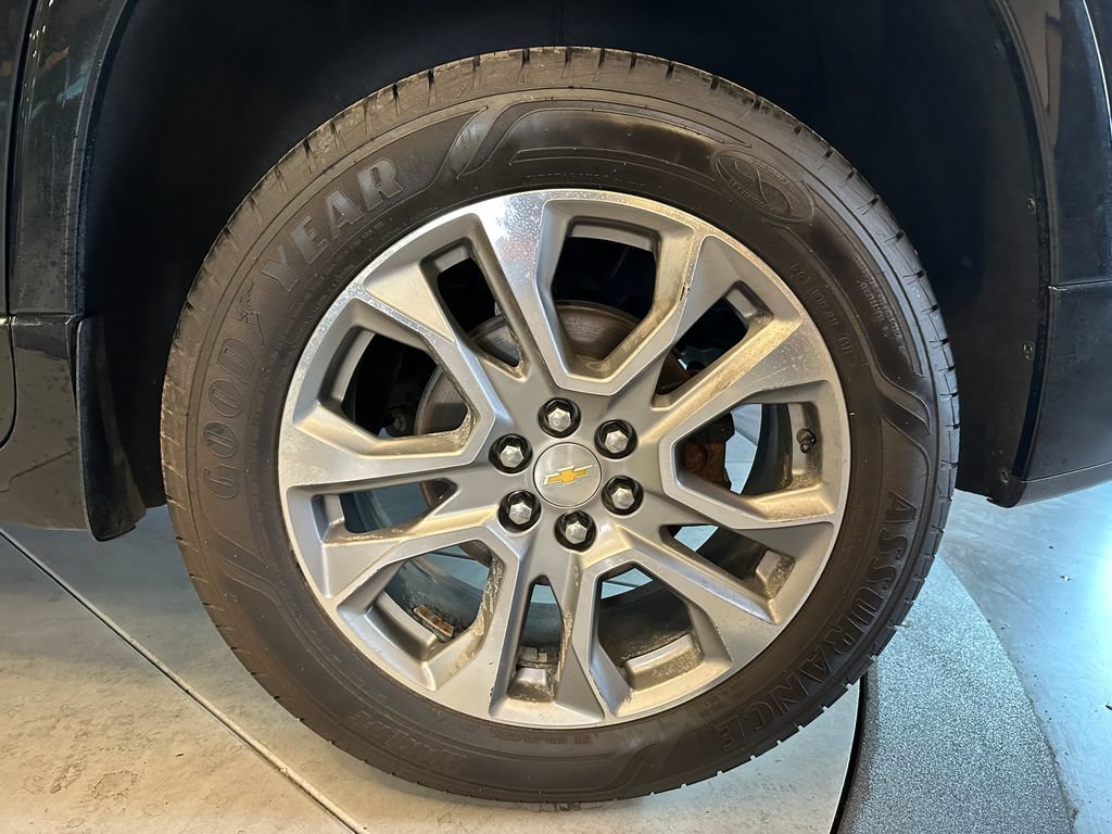Used 2019 Chevrolet Traverse Premier AWD/4WD image 26