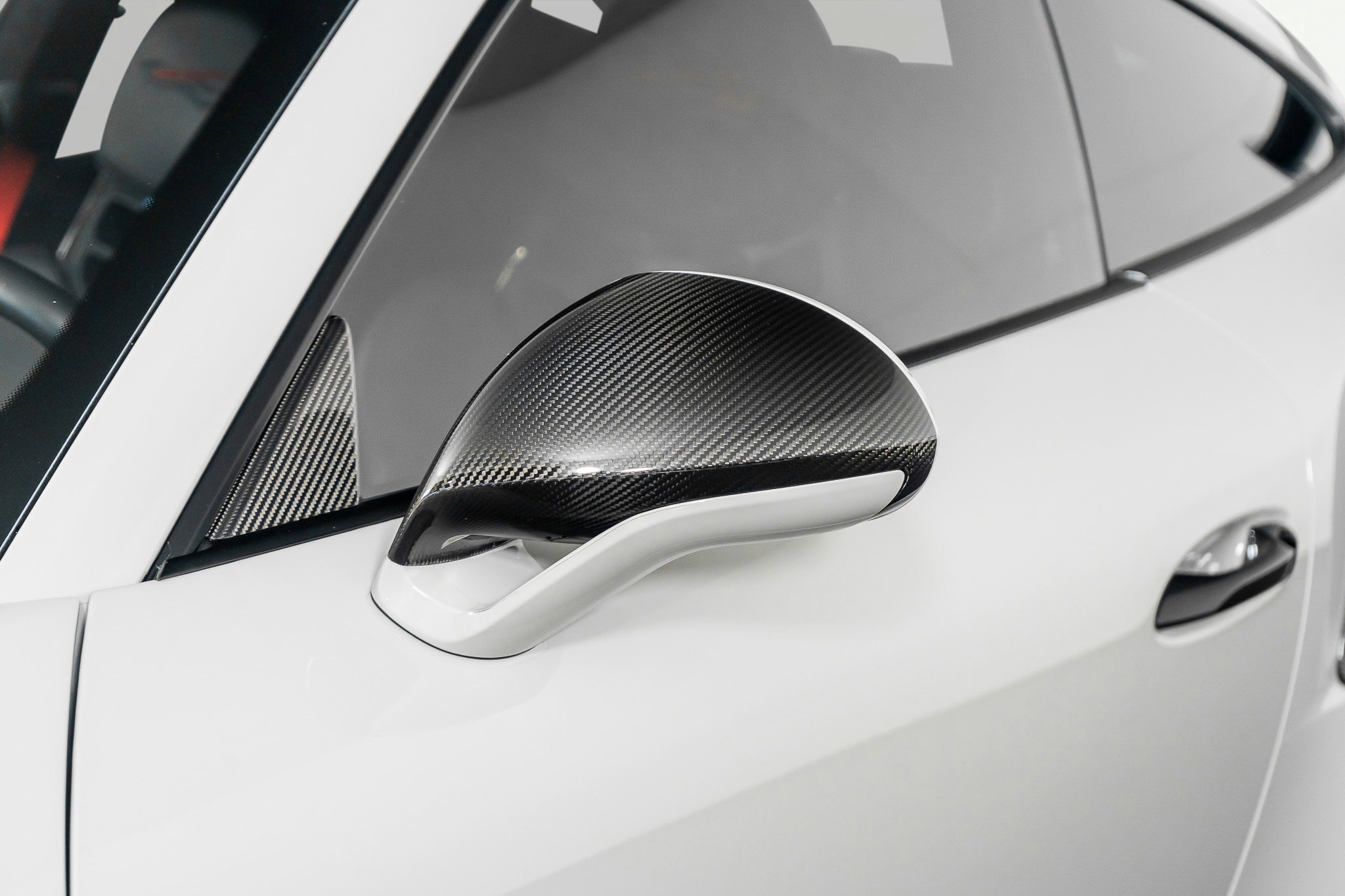 Used 2018 Porsche 911 GT2 RS w/ Weissach Package image 27