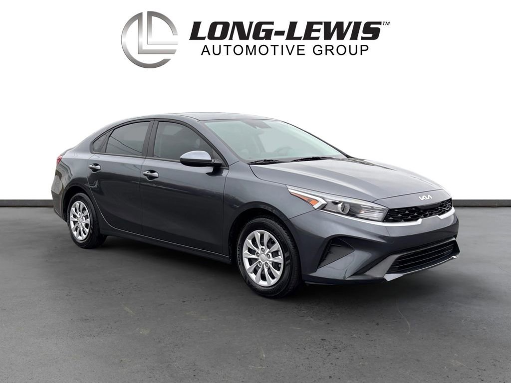 Used 2023 Kia Forte LX image 10