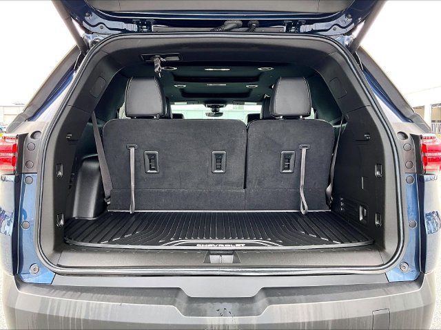 Used 2023 Chevrolet Traverse LT w/ LT Premium Package AWD/4WD image 30