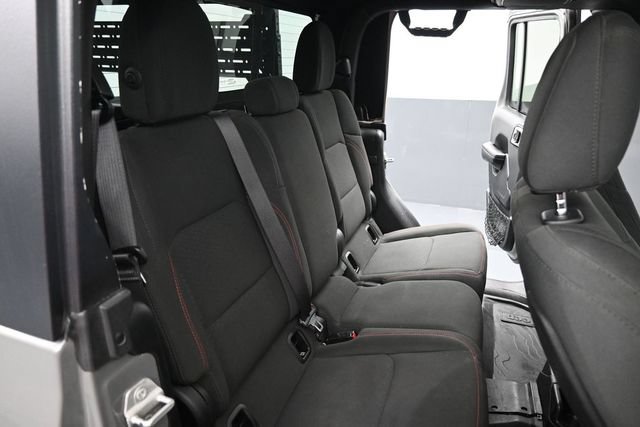 Used 2020 Jeep Gladiator Rubicon AWD/4WD image 24