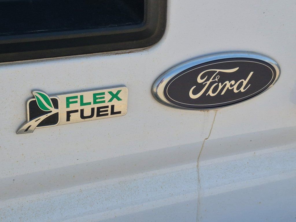 Used 2014 Ford E-350 and Econoline 350 Super Duty w/ Power Group image 10