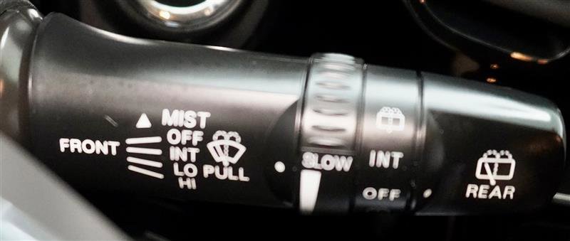 Used 2019 Mitsubishi Outlander SE image 17