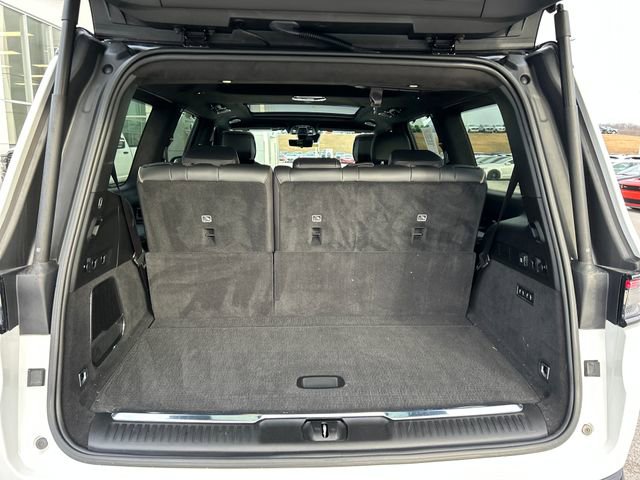 Used 2024 Jeep Grand Wagoneer Series III w/ Rear Seat Video Group 1 image 60