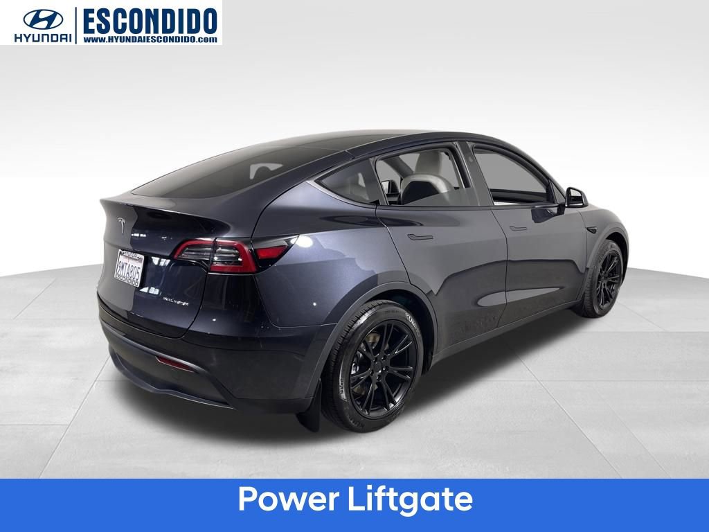 Used 2024 Tesla Model Y Long Range image 5