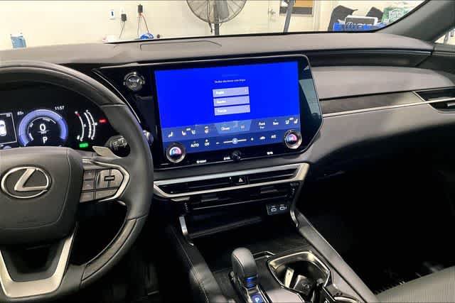 Used 2023 Lexus RX 350h w/ Cold Area Package AWD/4WD image 9