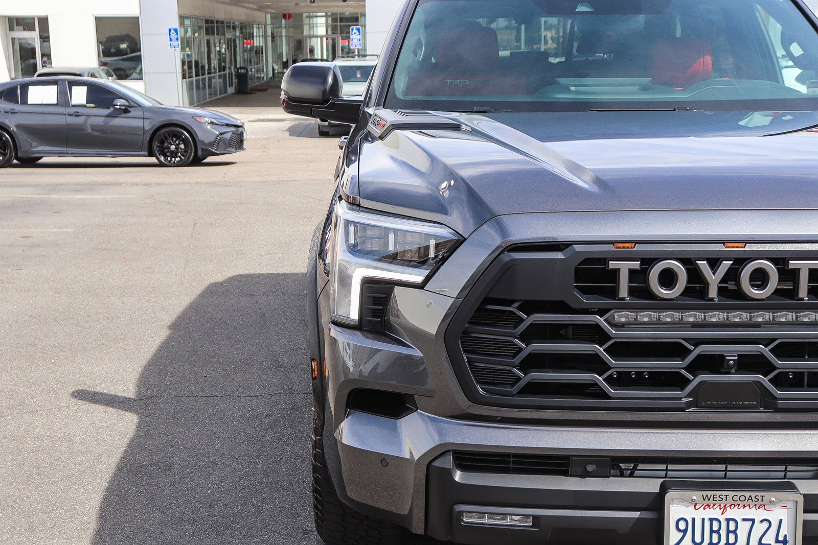 Used 2025 Toyota Sequoia TRD Pro w/ Tow Technology Package image 7