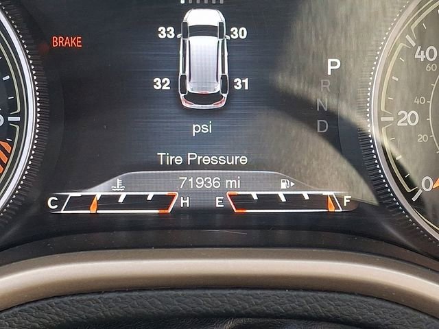Used 2015 Jeep Cherokee Limited w/ Luxury Group FWD image 20