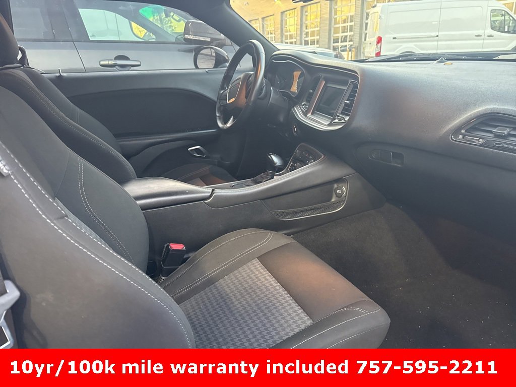 Used 2020 Dodge Challenger SXT w/ Blacktop Package image 11