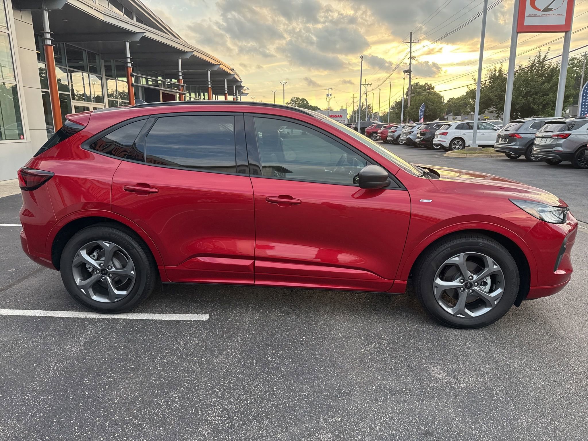 Used 2024 Ford Escape ST-Line image 5