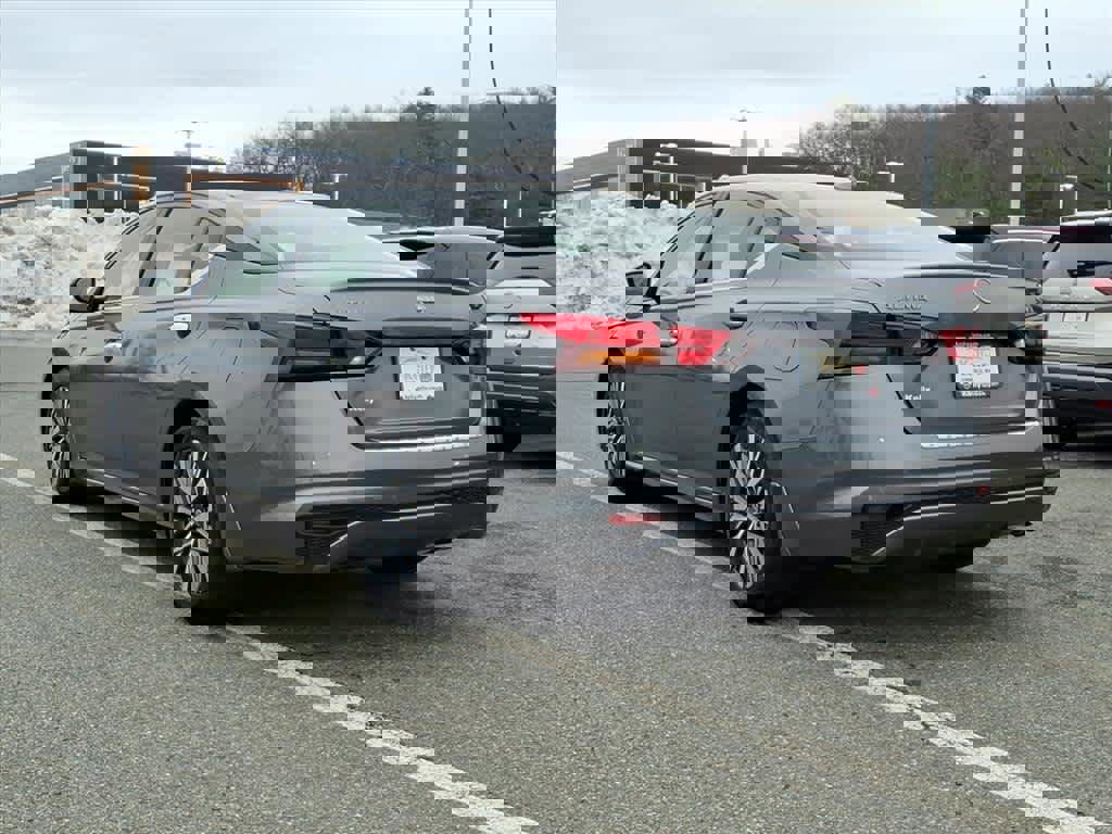 Certified 2023 Nissan Altima 2.5 SV image 6