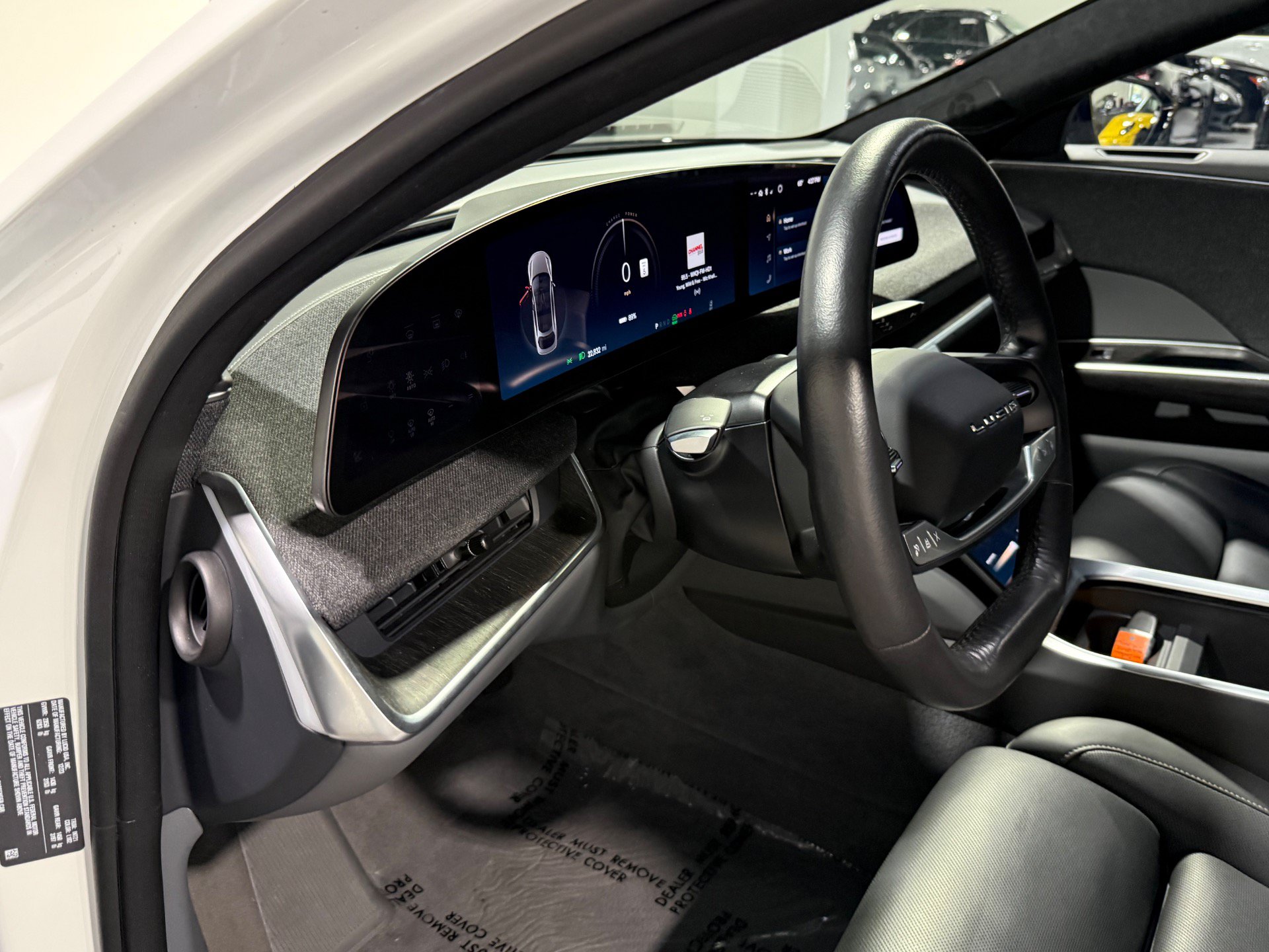 Used 2024 Lucid Air Touring AWD/4WD image 20
