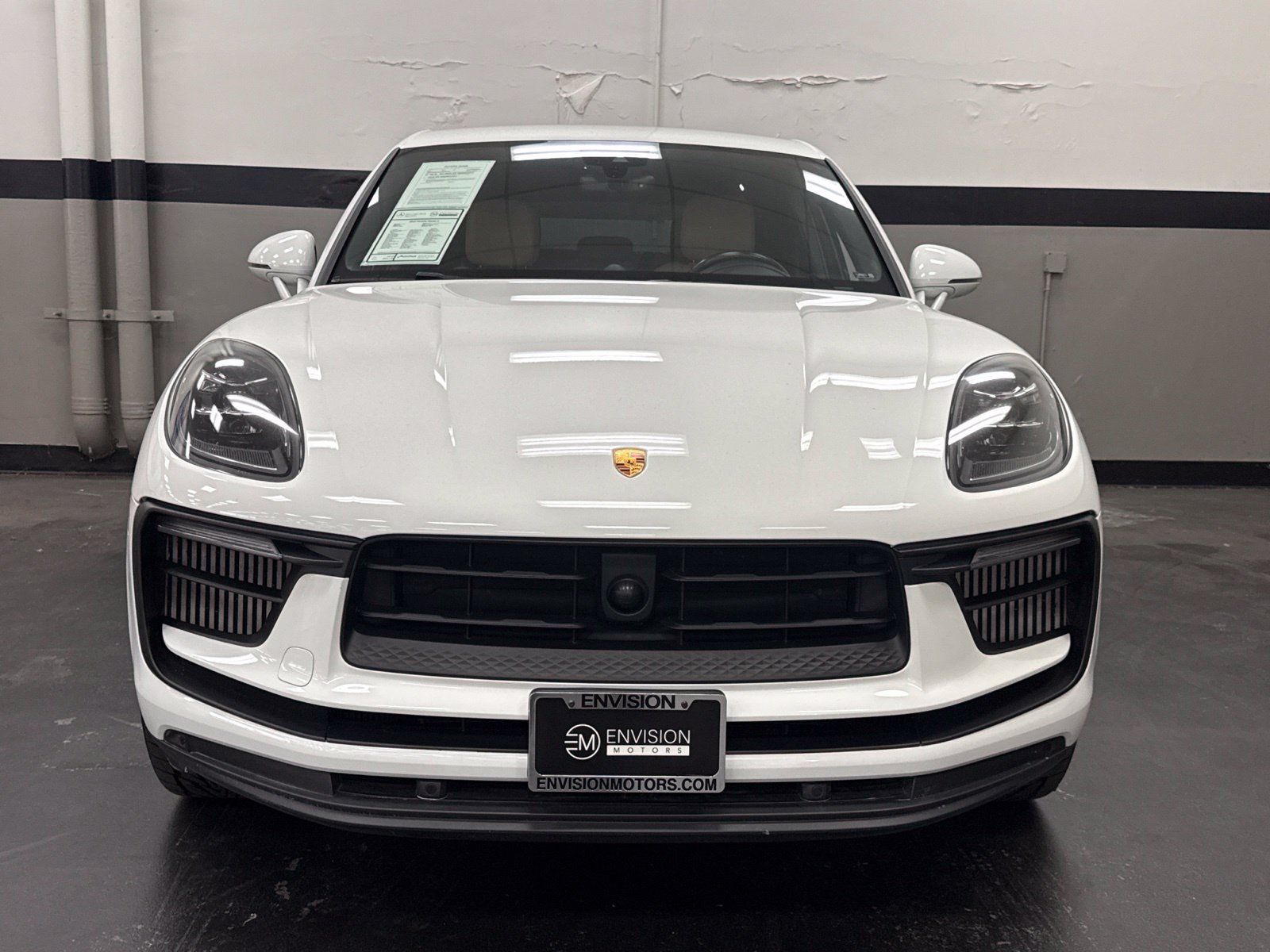 Used 2023 Porsche Macan S AWD/4WD image 5
