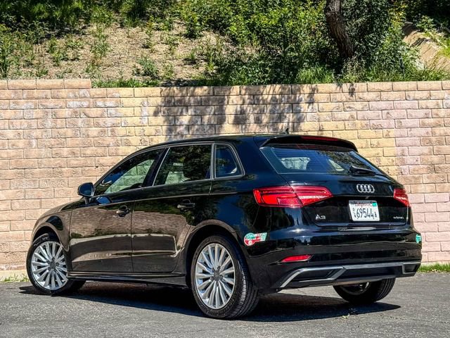 Used 2017 Audi A3 e-tron Premium image 15