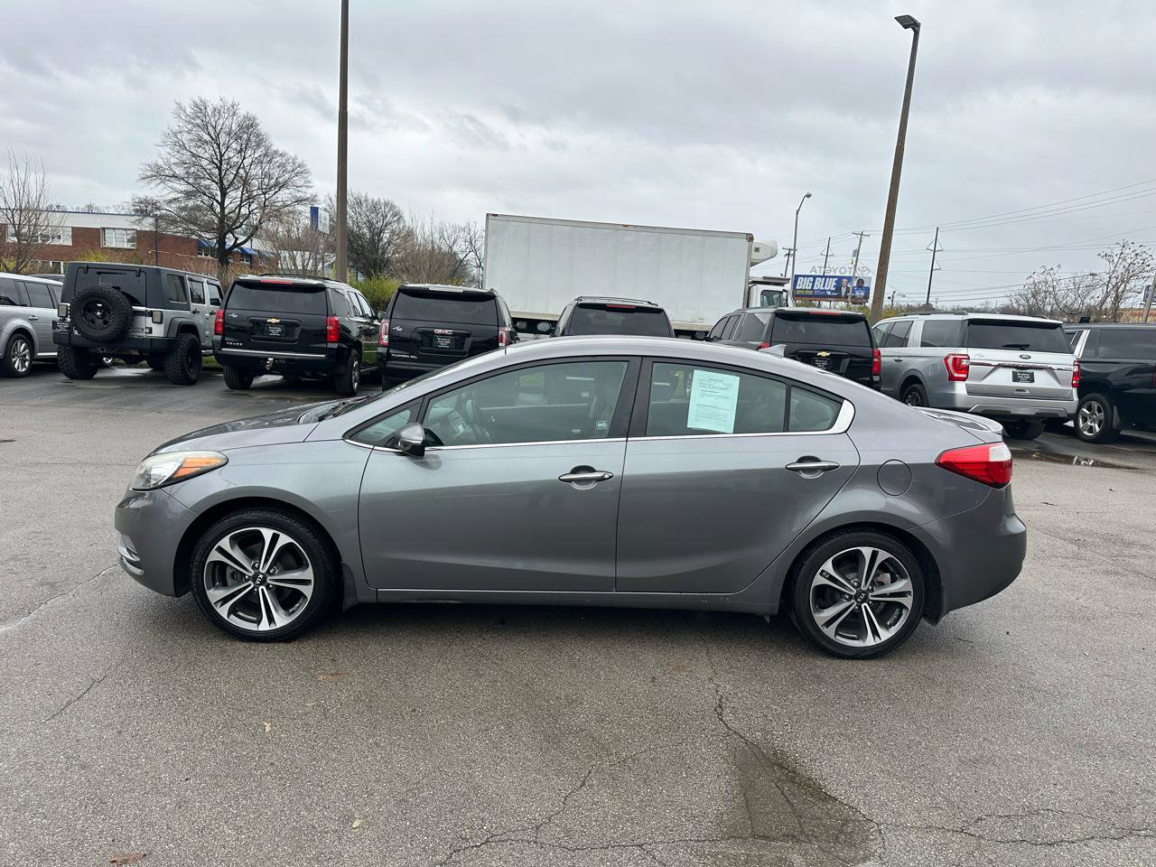 Used 2016 Kia Forte EX FWD image 6