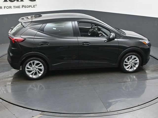 New 2027 Chevrolet Bolt LT w/ Comfort Package image 17