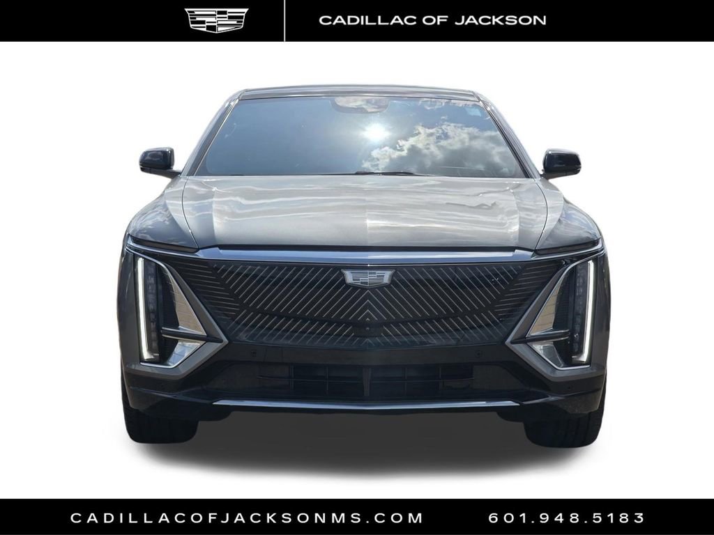 Used 2023 Cadillac Lyriq 2WD video 2
