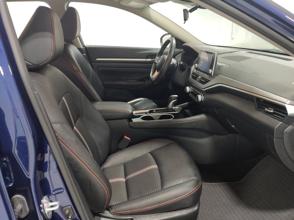 Used 2023 Nissan Altima 2.5 SR AWD/4WD image 21