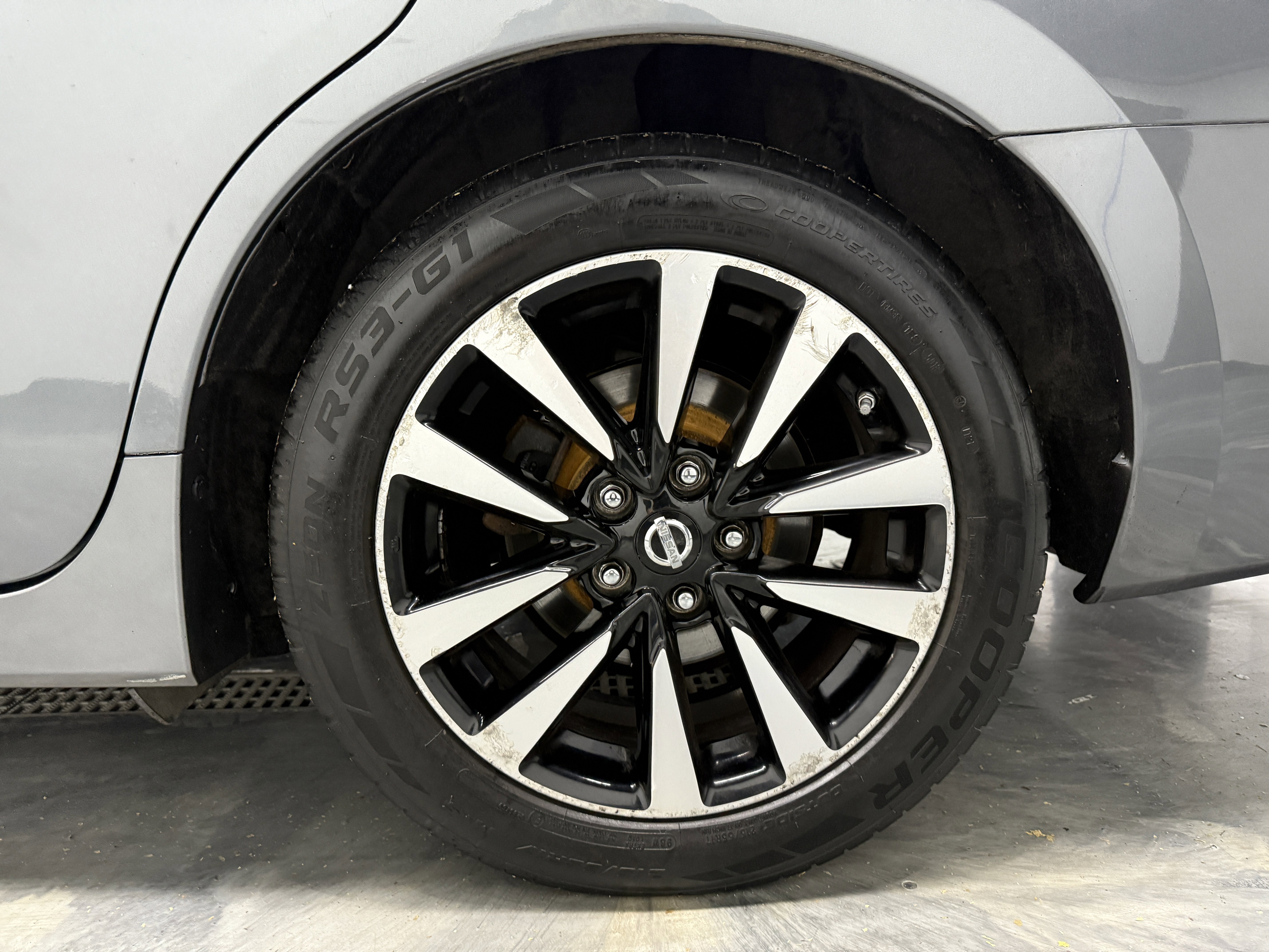 Used 2018 Nissan Altima 2.5 SV image 26