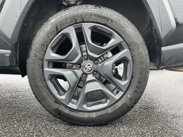 Used 2024 Toyota RAV4 Adventure image 11