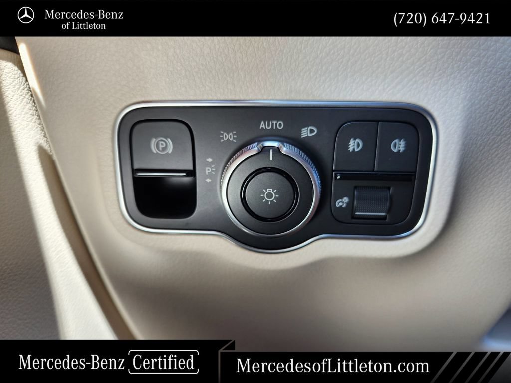Certified 2026 Mercedes-Benz GLB 250 4MATIC image 21