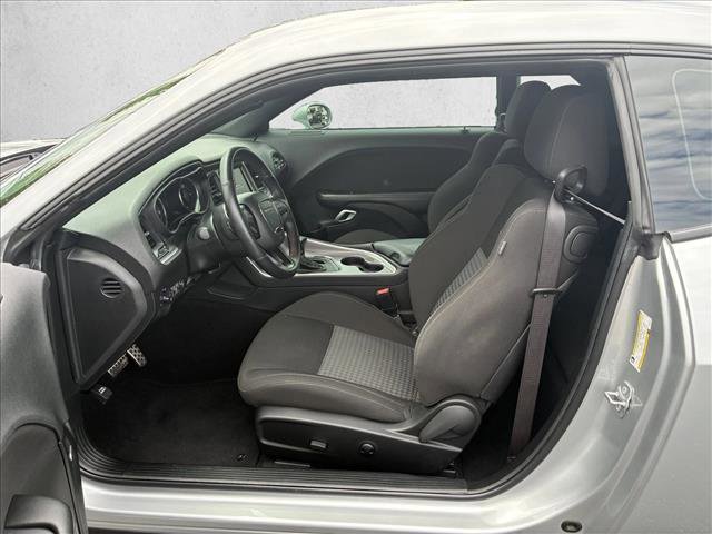 Used 2022 Dodge Challenger R/T Scat Pack w/ Driver Convenience Group RWD image 8