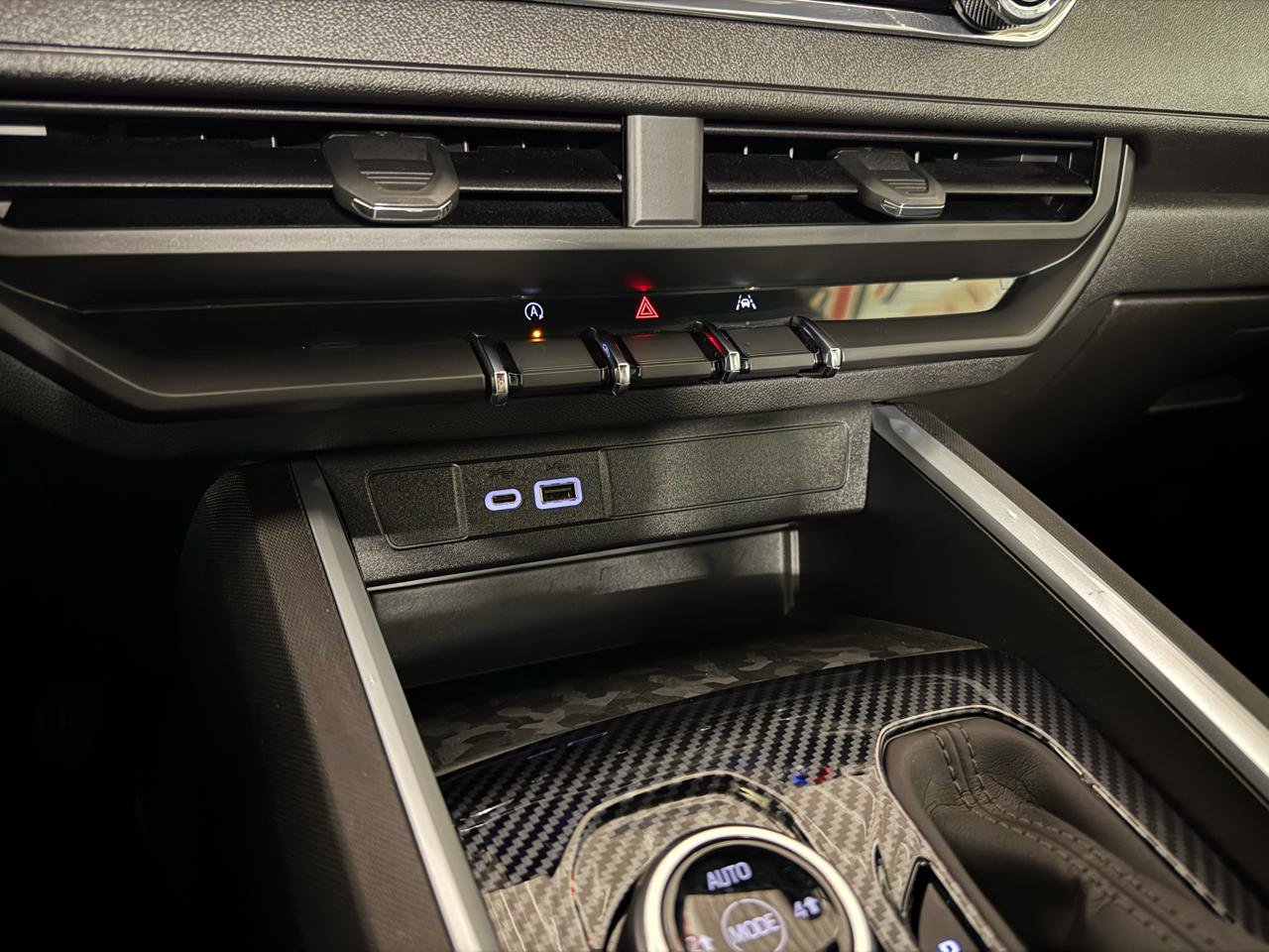 Used 2024 Chevrolet Colorado Trail Boss w/ Advanced Trailering Package image 25