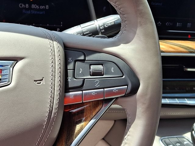 Used 2021 Cadillac Escalade Premium Luxury Platinum w/ Heavy-Duty Trailer Package AWD/4WD image 22