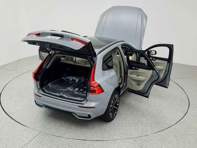 New 2026 Volvo XC60 B5 Ultra w/ Protection Package Premier image 39