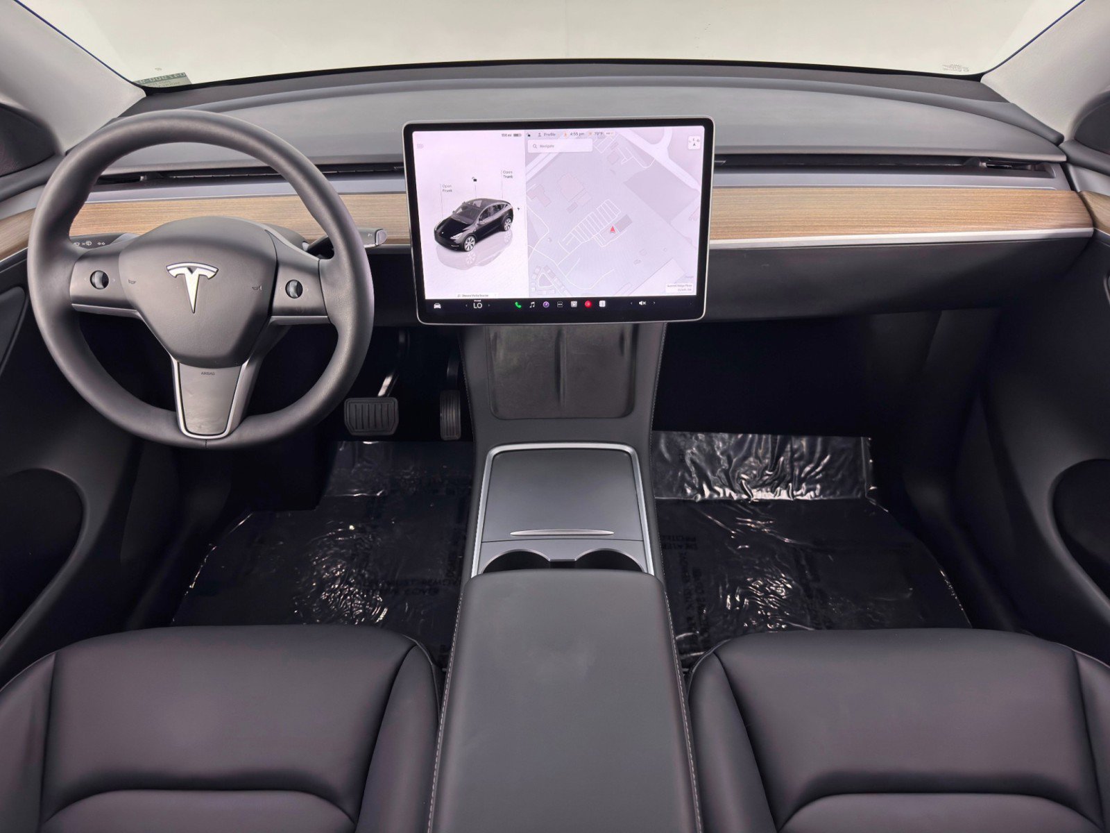 Used 2024 Tesla Model Y 2WD image 13