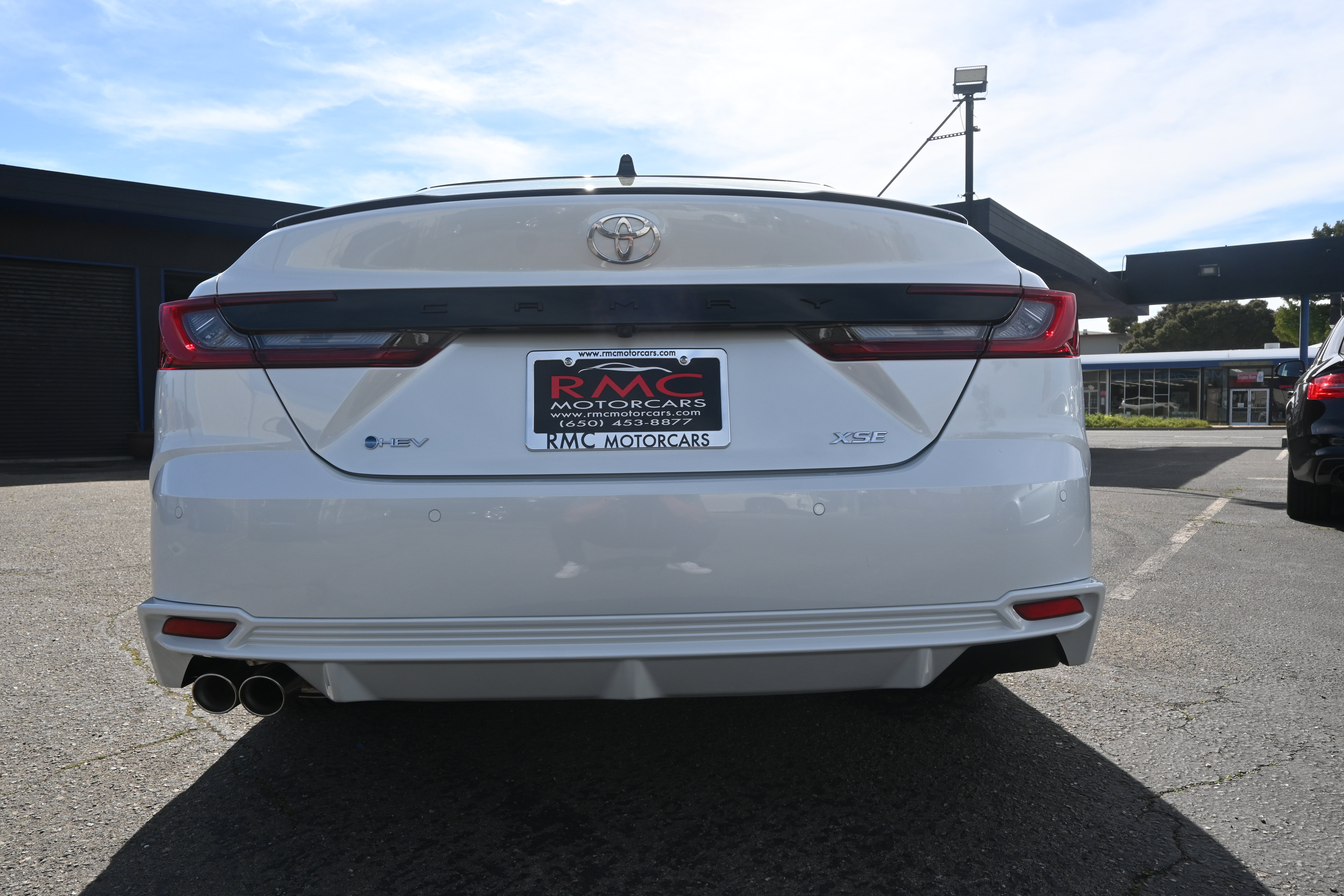 Used 2026 Toyota Camry Hybrid image 22