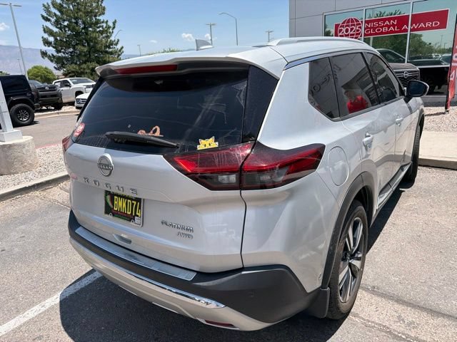 Certified 2023 Nissan Rogue Platinum w/ Platinum Premium Package AWD/4WD image 16