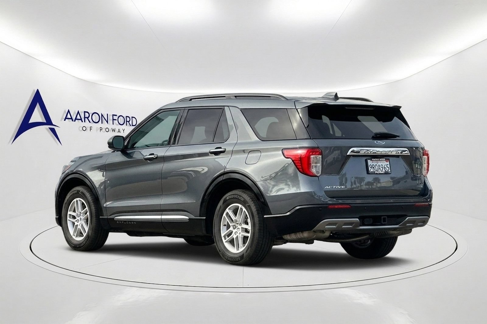 New 2025 Ford Explorer Active w/ Active Comfort Package RWD image 3