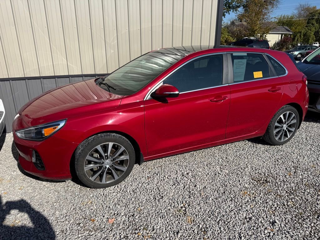 Used 2020 Hyundai Elantra GT w/ Style Package 02