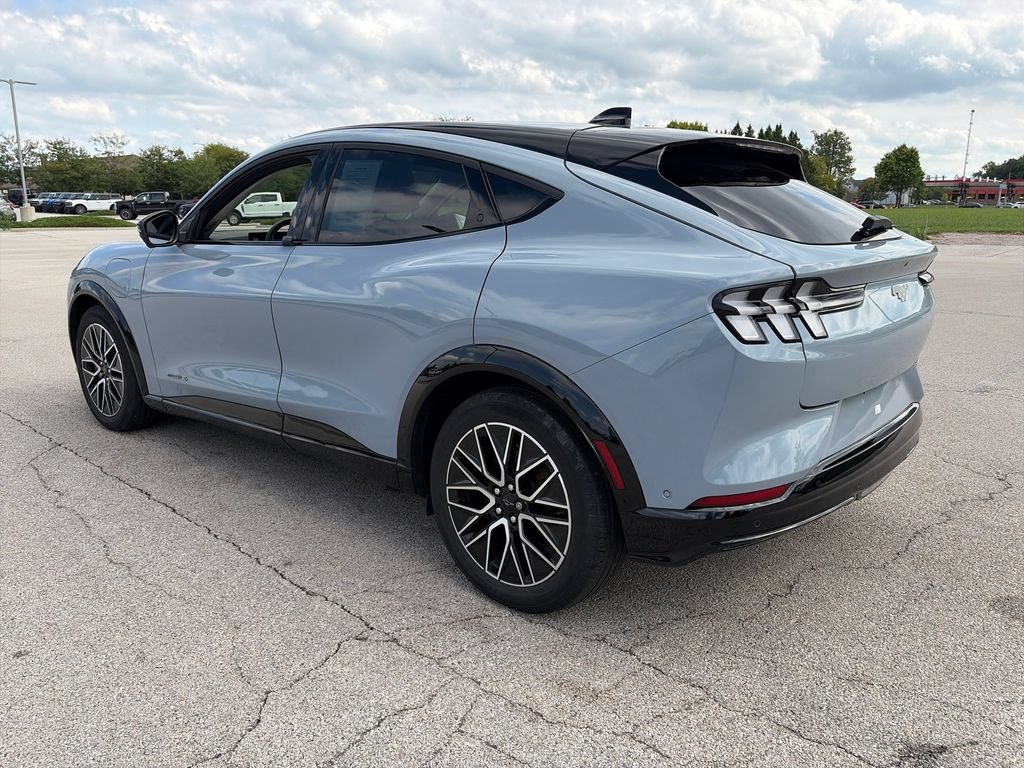 Used 2024 Ford Mustang Mach-E Premium AWD/4WD image 5