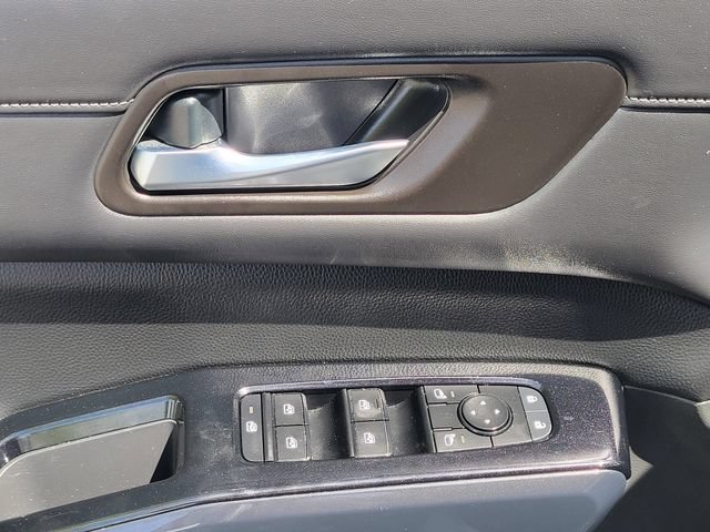 Certified 2022 Nissan Pathfinder SV w/ Cargo Package FWD image 8