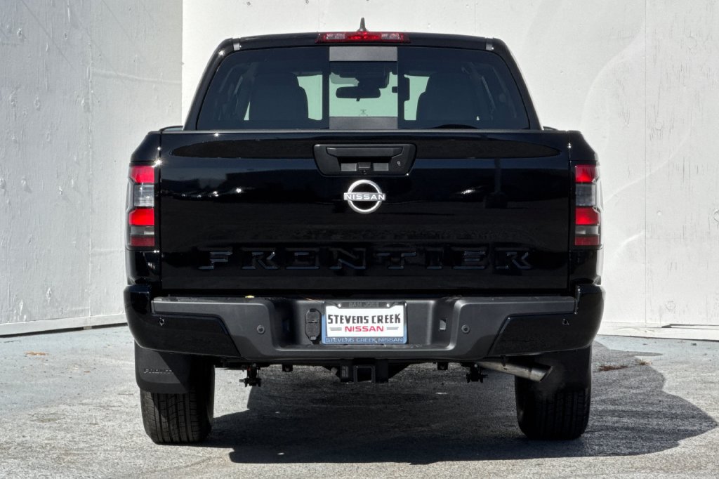 New 2026 Nissan Frontier SV w/ SV Convenience Package RWD image 5
