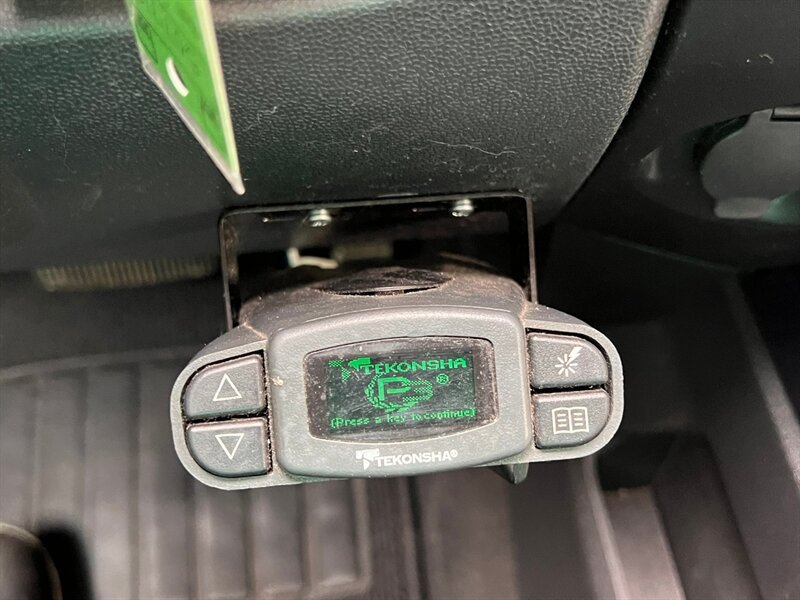 Used 2015 Nissan Titan PRO-4X AWD/4WD image 27