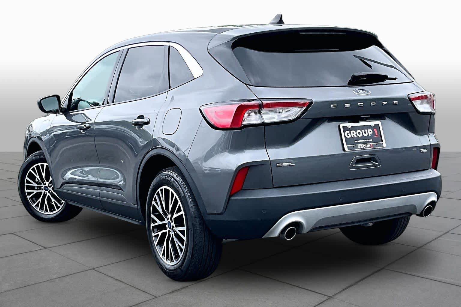 Used 2022 Ford Escape SEL FWD image 12