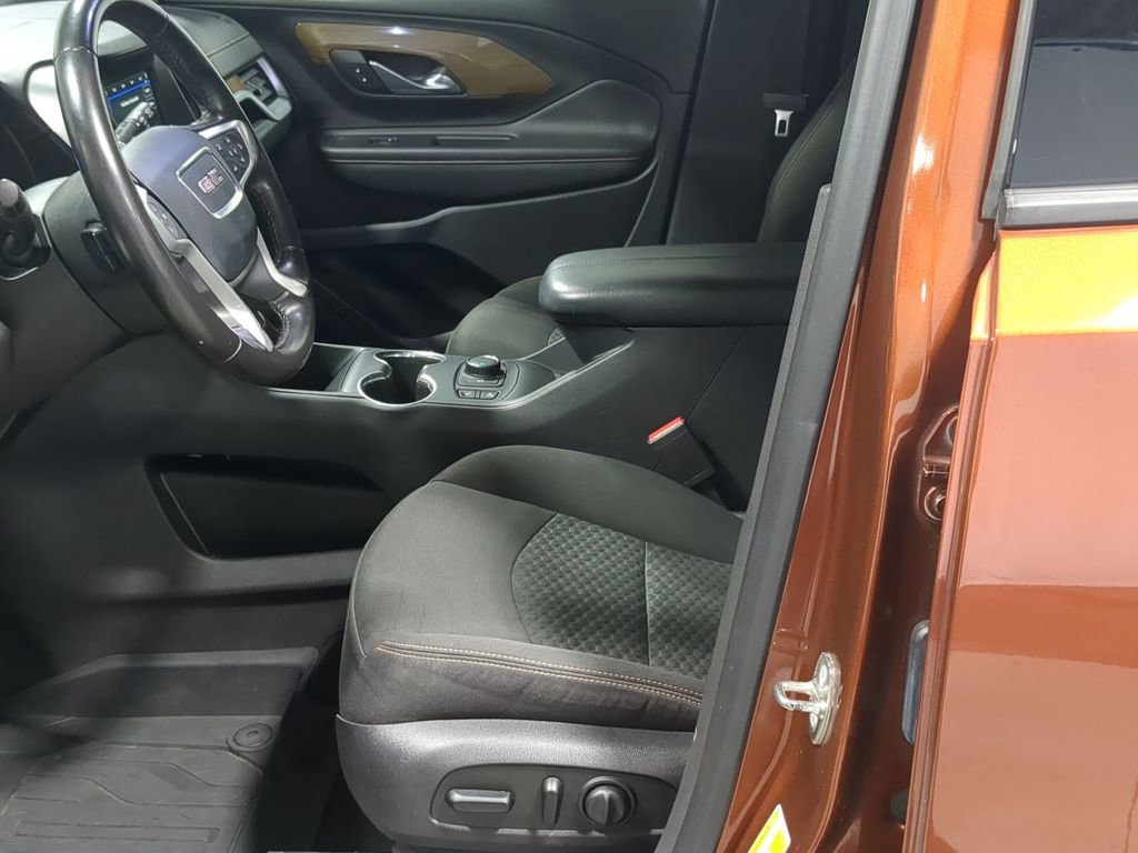 Used 2019 GMC Terrain SLE w/ Driver Convenience Package FWD image 20