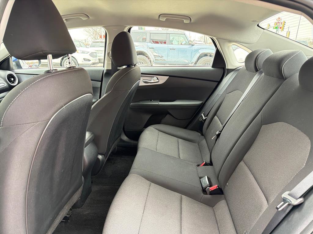 Used 2024 Kia Forte LXS image 16