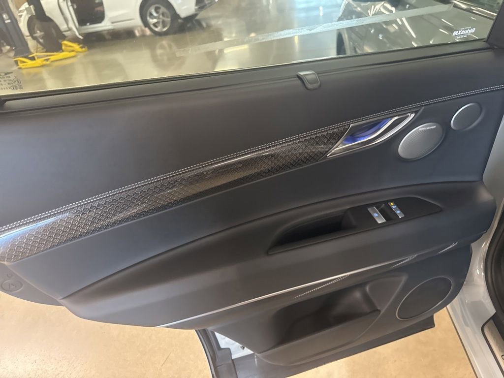 New 2026 Genesis GV80 3.5T e-SC AWD/4WD image 16