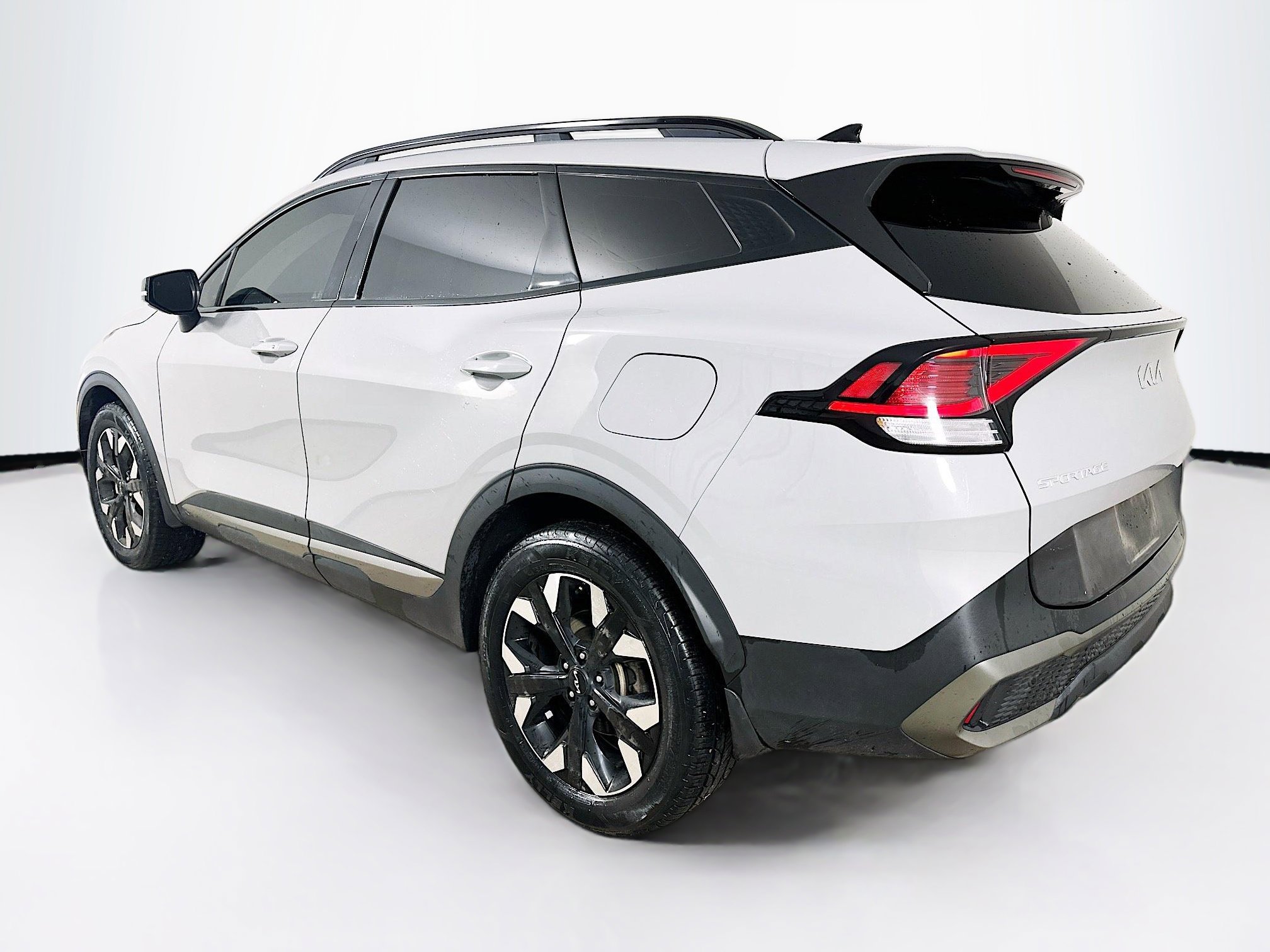 Used 2023 Kia Sportage X-Line w/ X-Line Premium Package image 6