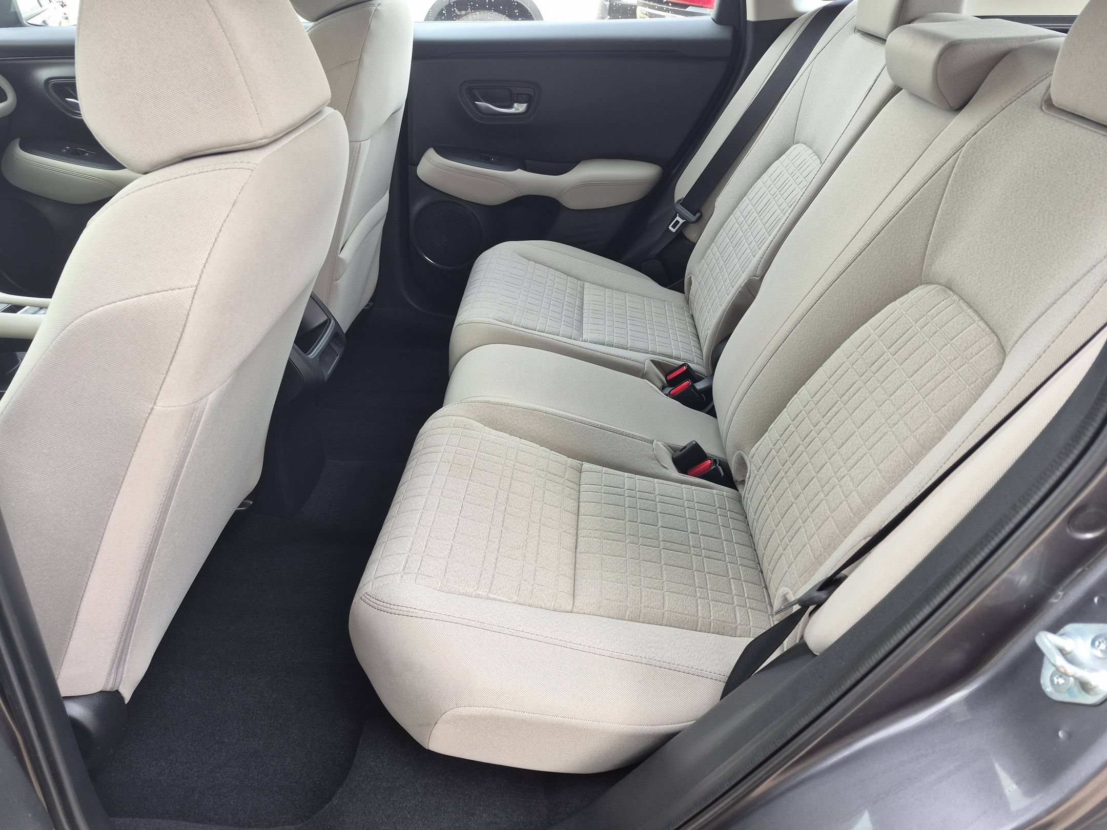 Certified 2024 Honda HR-V LX image 23