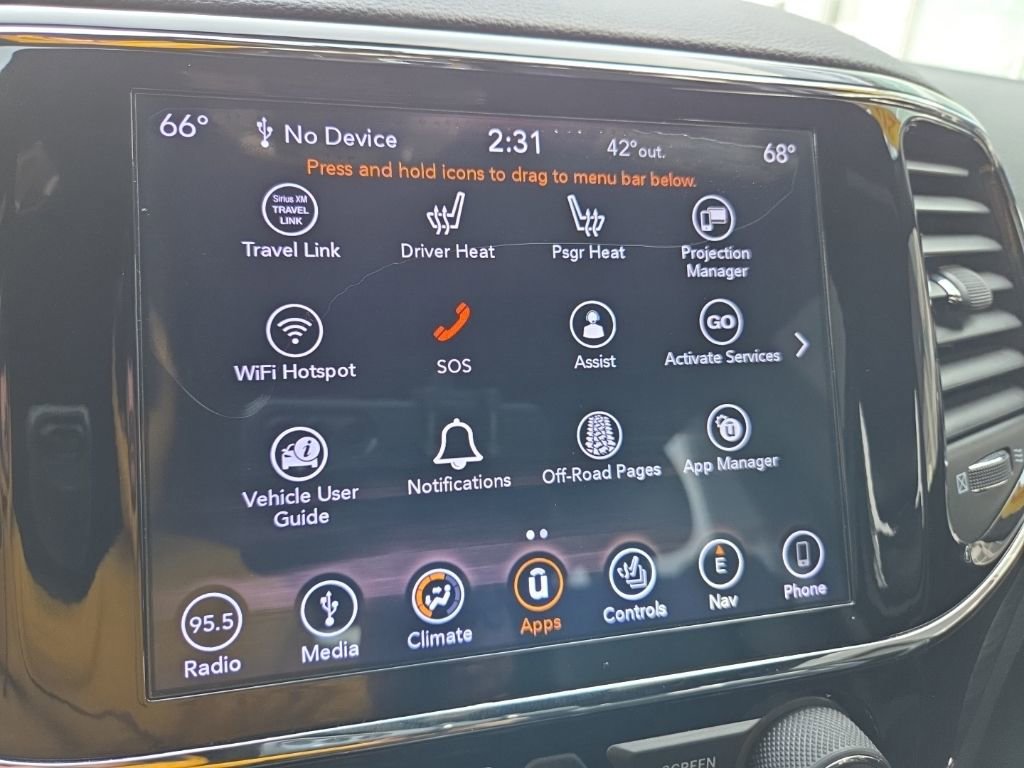 Used 2019 Jeep Grand Cherokee Altitude image 43