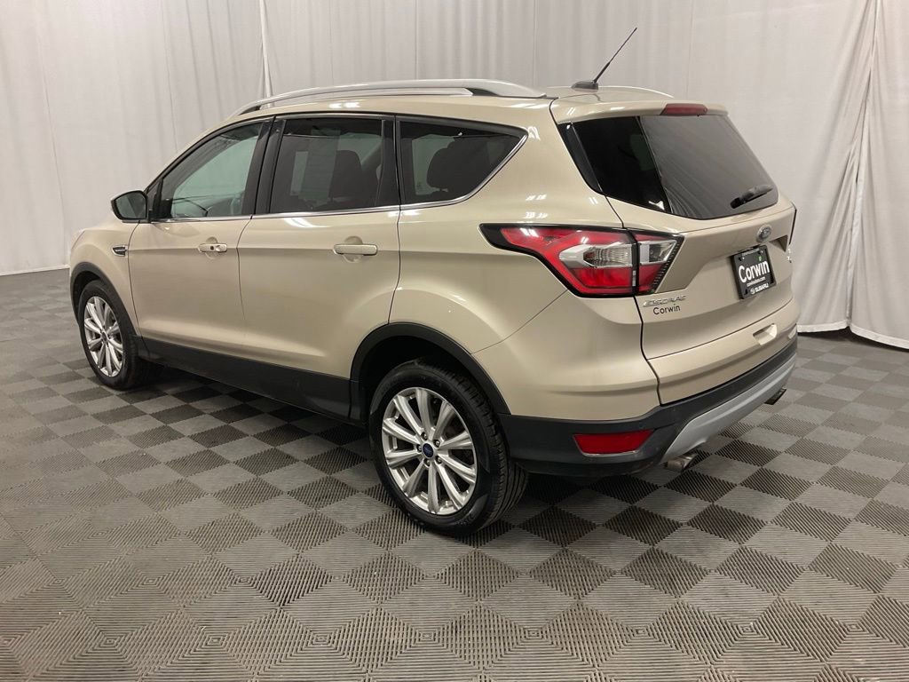 Used 2017 Ford Escape Titanium image 8